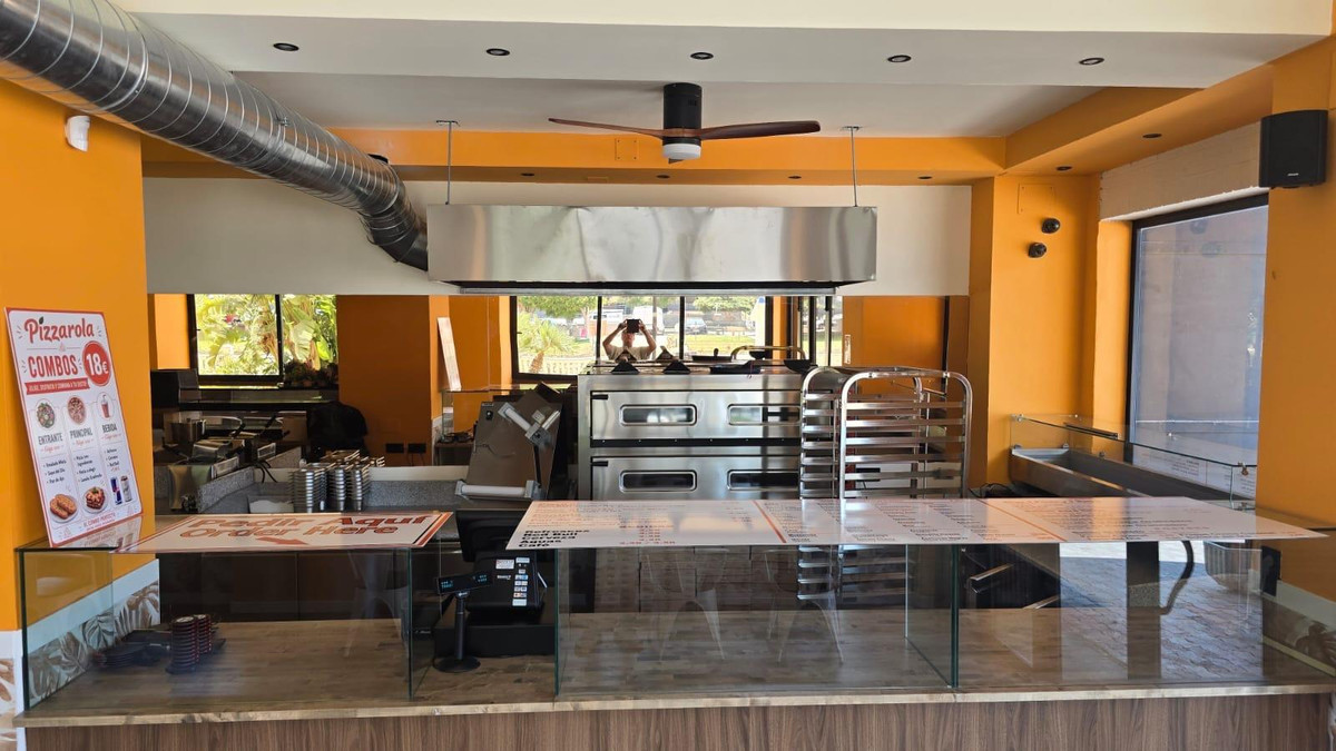 Commercial unit for sale in Los Boliches Costa Del Sol, Málaga, Spain