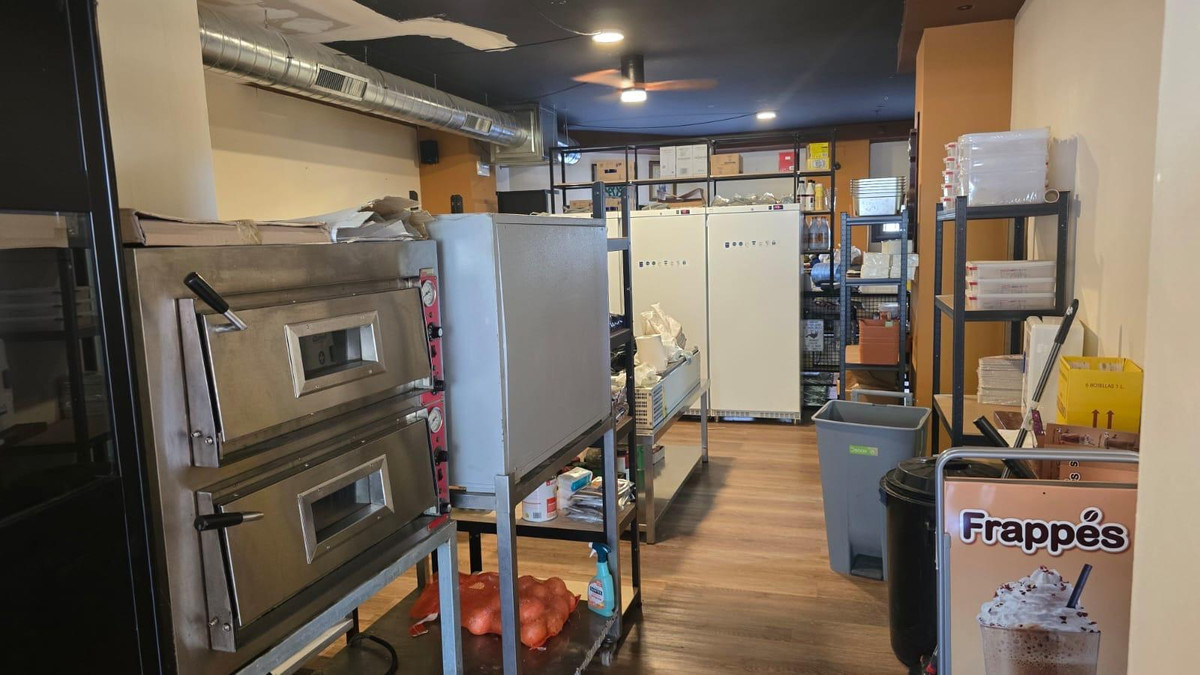 Commercial unit for sale in Los Boliches Costa Del Sol, Málaga, Spain