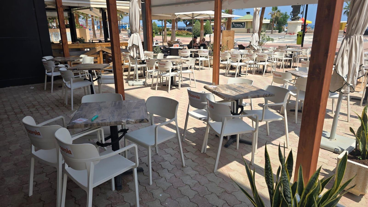 Commercial unit for sale in Los Boliches Costa Del Sol, Málaga, Spain