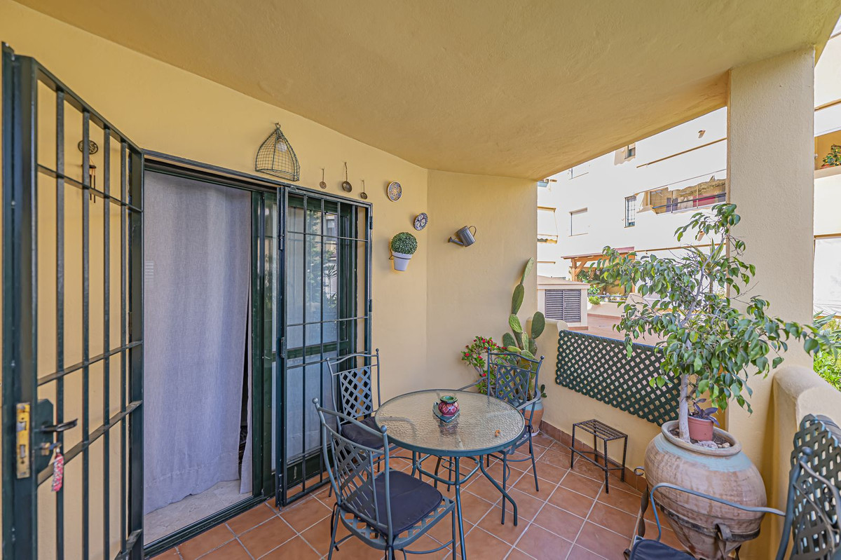 2 Bed Apartment for sale in Marbella Costa Del Sol, Málaga, Spain