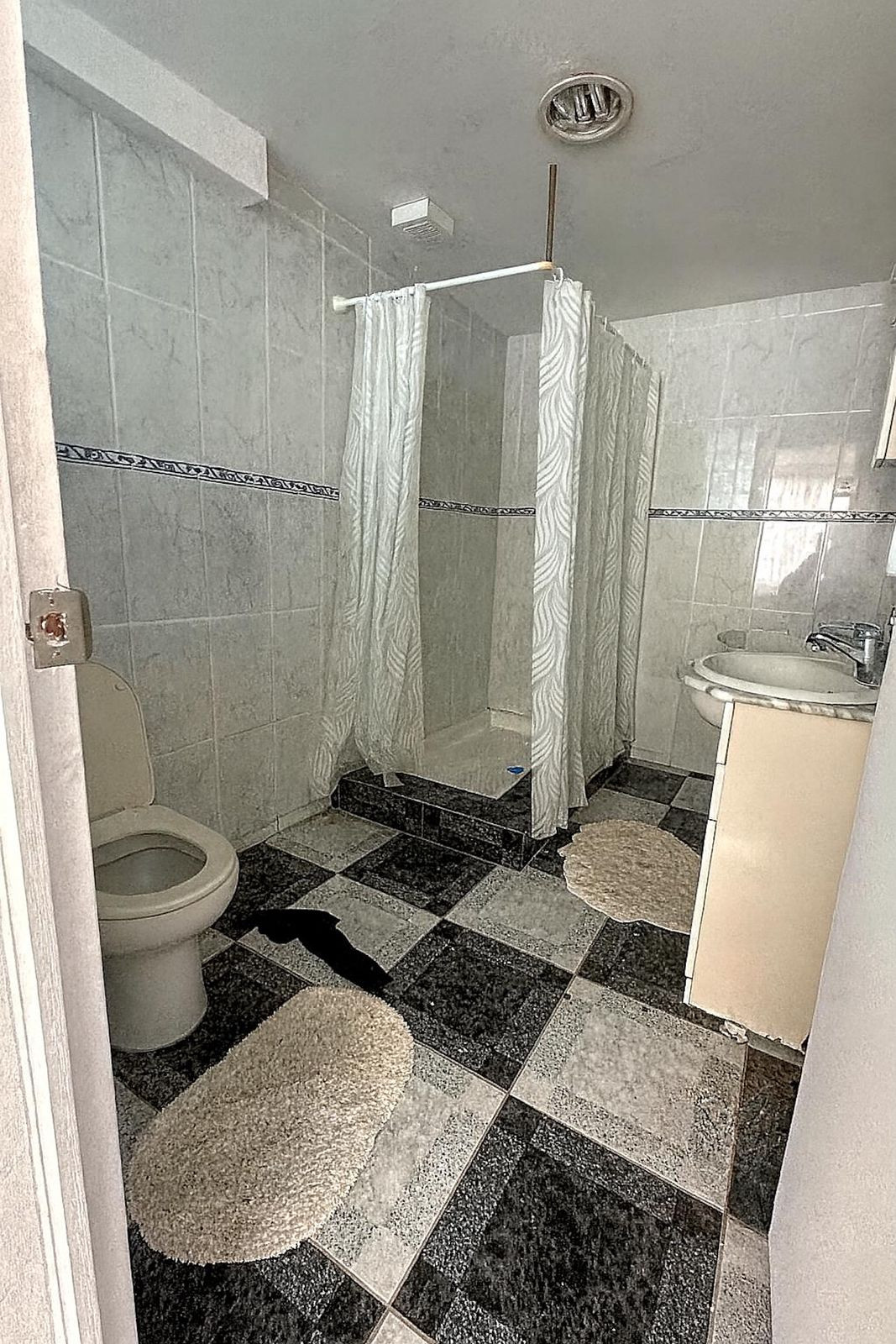 3 Bed Apartment for sale in Calahonda Costa Del Sol, Málaga, Spain