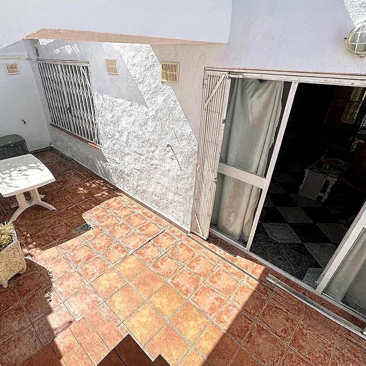 3 Bed Apartment for sale in Calahonda Costa Del Sol, Málaga, Spain
