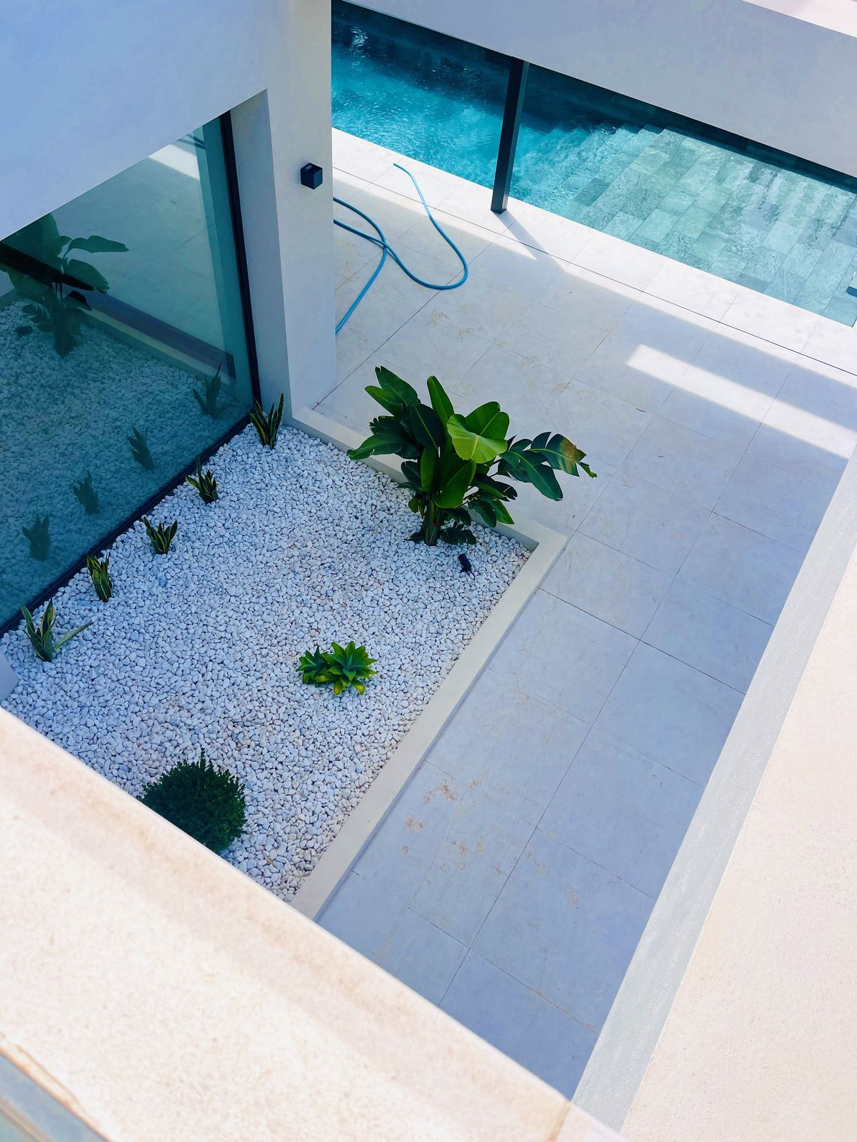 5 Bed Townhouse for sale in Nueva Andalucía Costa Del Sol, Málaga, Spain