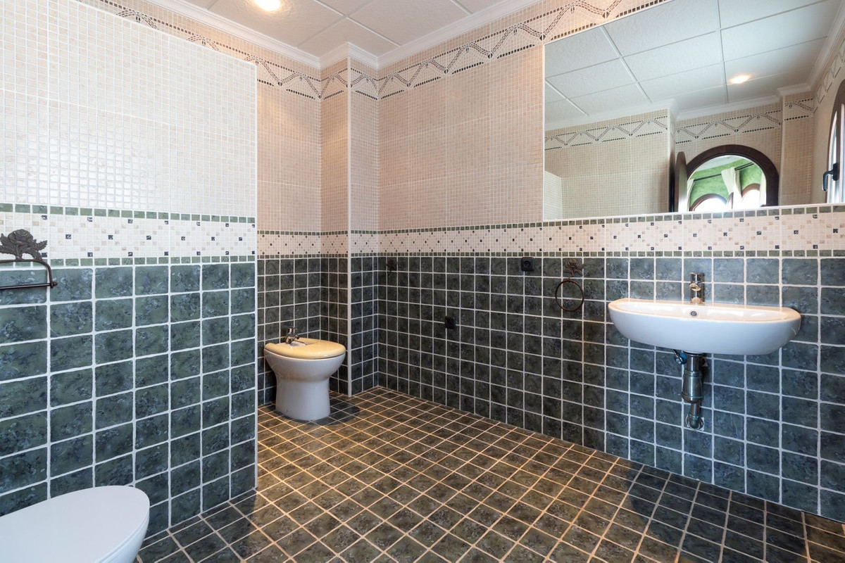 4 Bed Townhouse for sale in Orihuela Costa Costa Blanca, Alicante, Spain