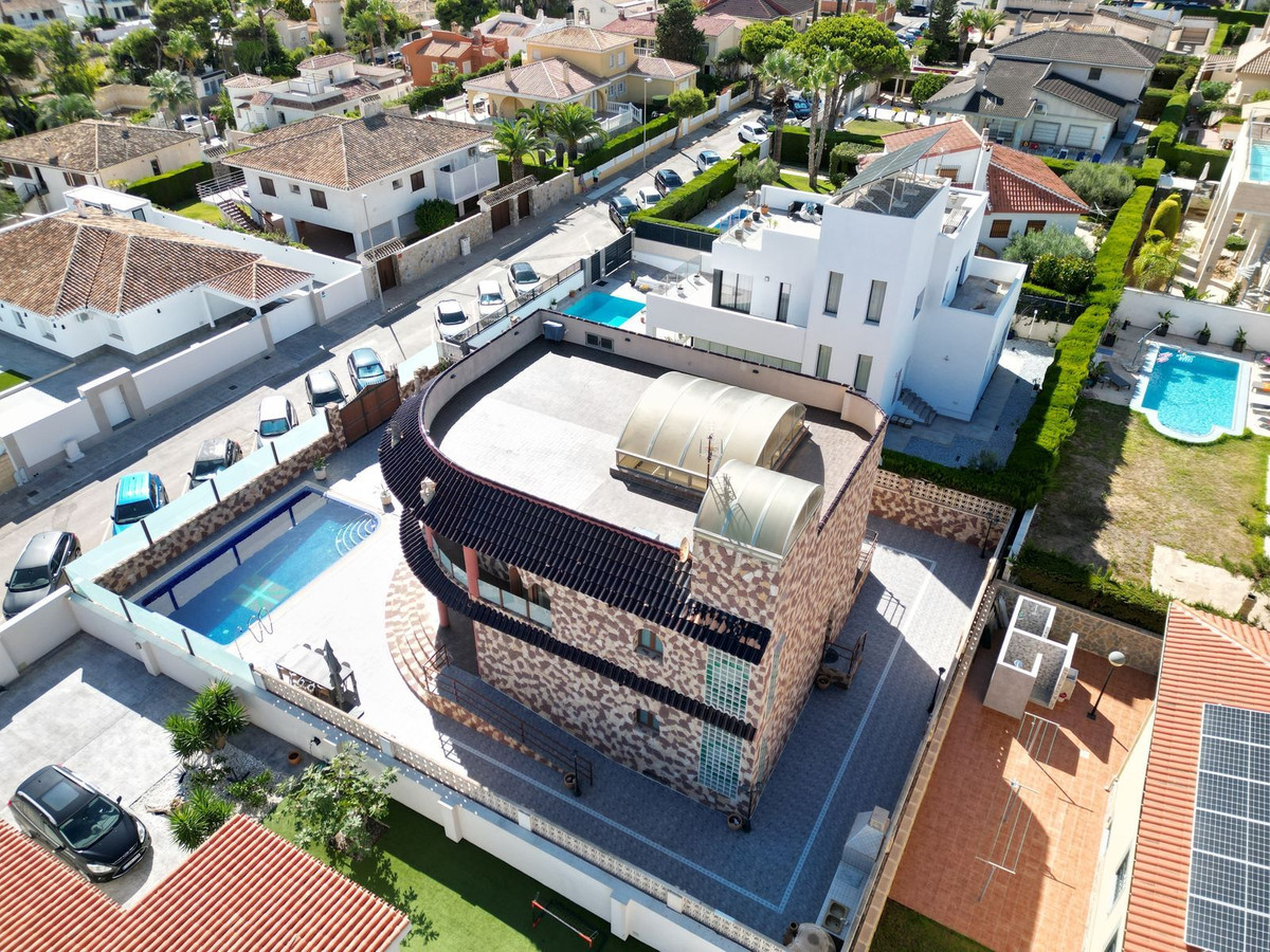 4 Bed Townhouse for sale in Orihuela Costa Costa Blanca, Alicante, Spain