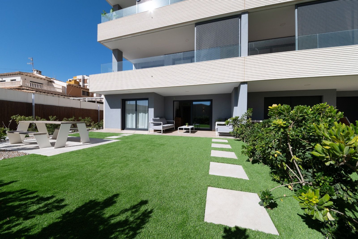 Se vende Apartamento Planta Baja de 2 dormitorios en Costa Blanca, Alicante, España