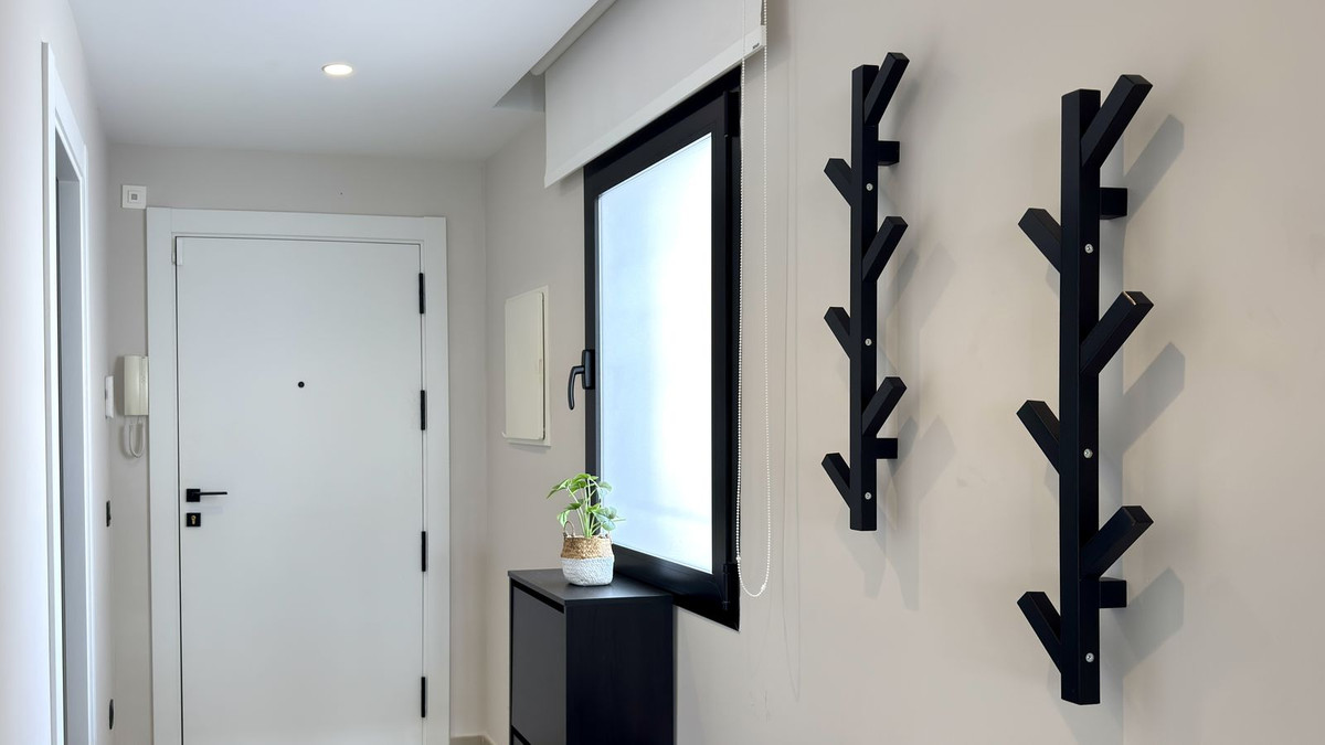 2 Bed Apartment for sale in Puerto Banús Costa Del Sol, Málaga, Spain