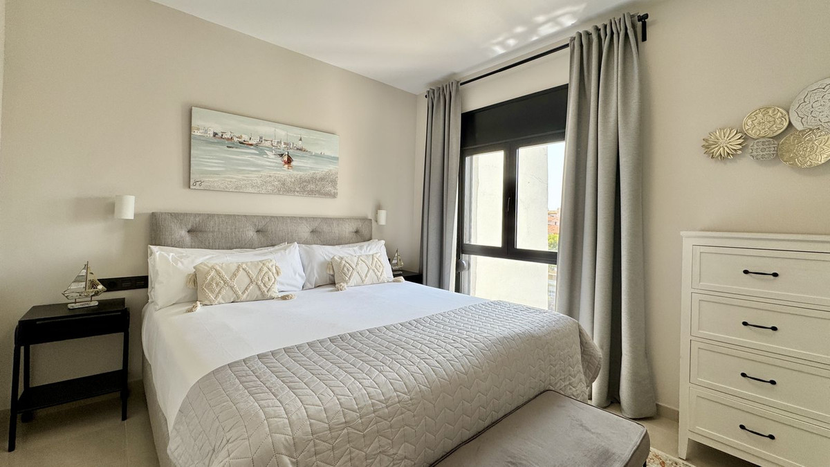 2 Bed Apartment for sale in Puerto Banús Costa Del Sol, Málaga, Spain