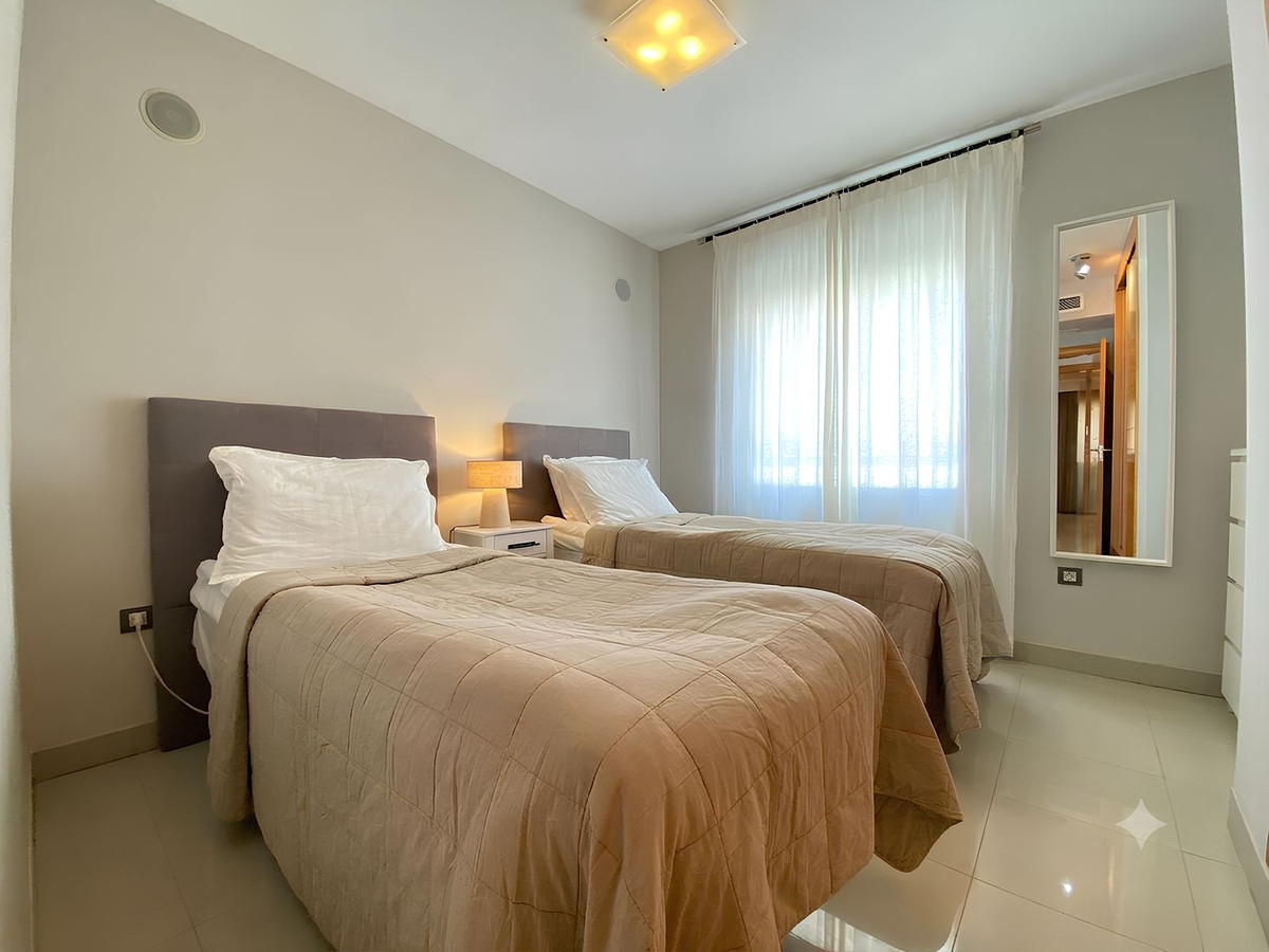 2 Bed Apartment for sale in Estepona Costa Del Sol, Málaga, Spain