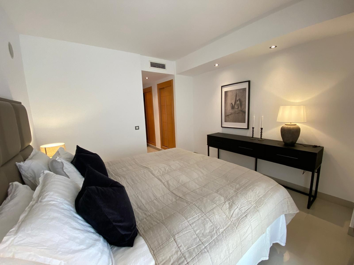 2 Bed Apartment for sale in Estepona Costa Del Sol, Málaga, Spain