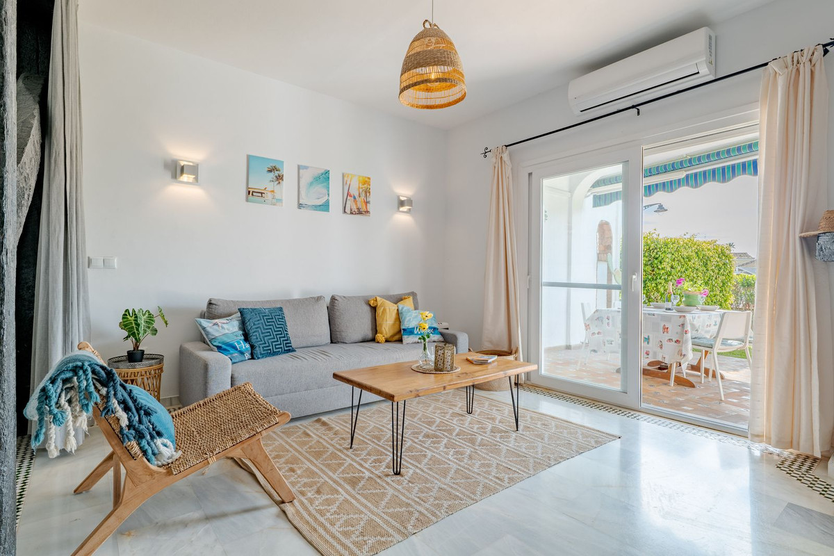Se vende Adosada de 2 dormitorios en Costa Del Sol, Málaga, España