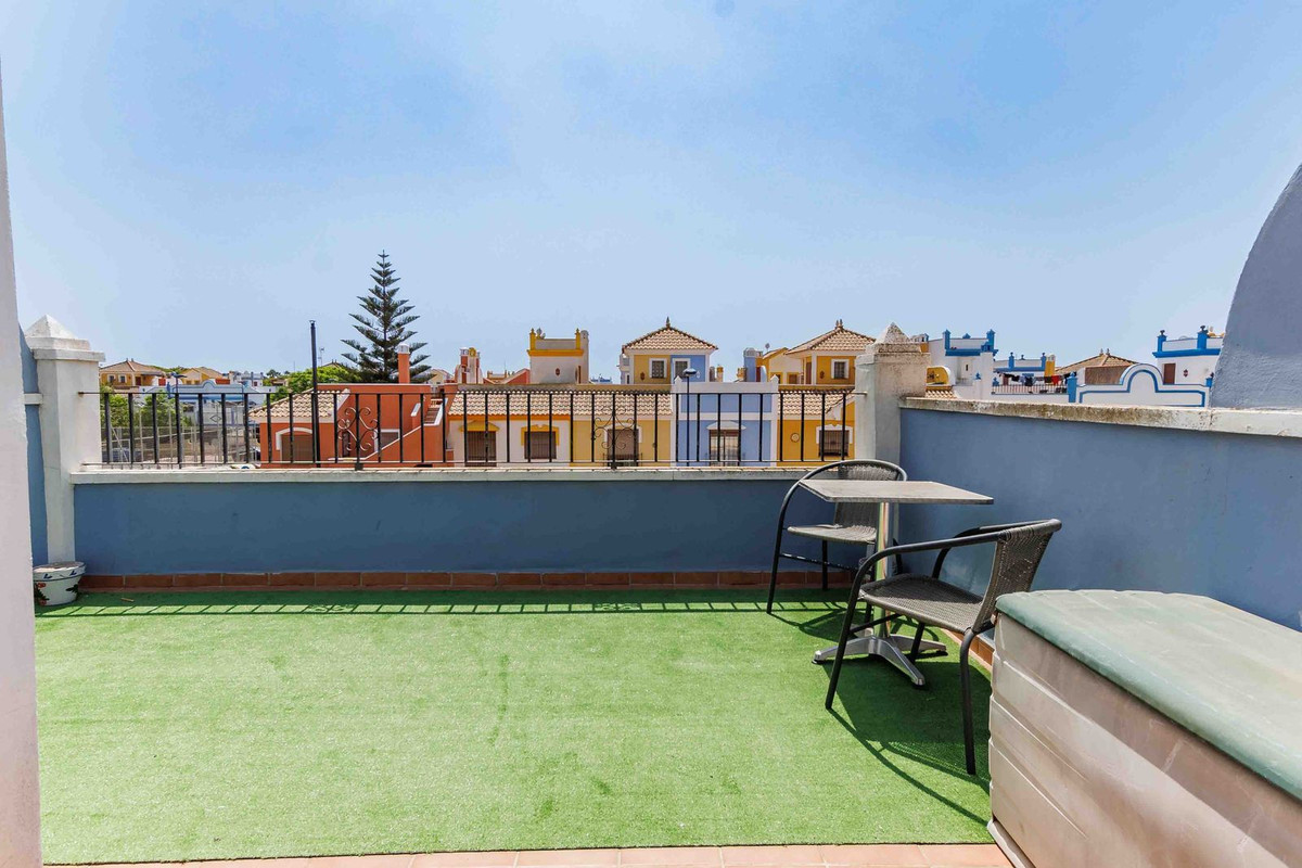2 Bed Townhouse for sale in Roda Costa Calida, Murcia, Spain