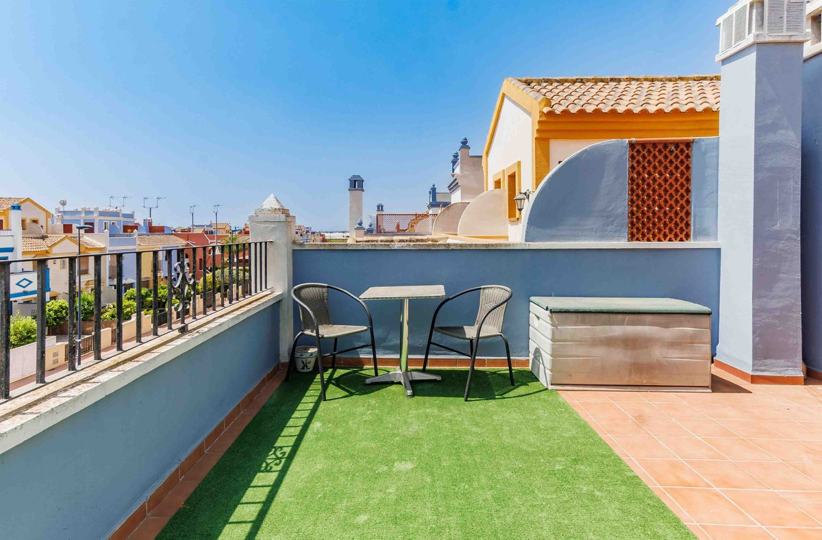 2 Bed Townhouse for sale in Roda Costa Calida, Murcia, Spain