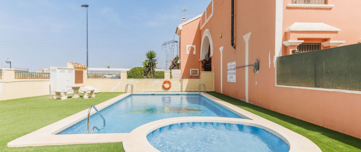 2 Bed Townhouse for sale in Roda Costa Calida, Murcia, Spain