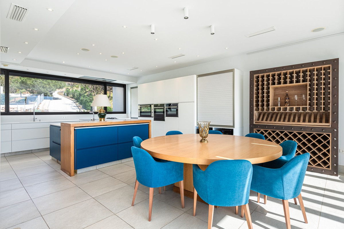 4 Bed Townhouse for sale in Mijas Costa Del Sol, Málaga, Spain