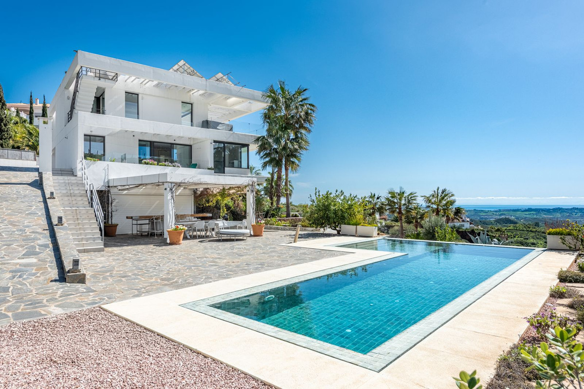 4 Bed Townhouse for sale in Mijas Costa Del Sol, Málaga, Spain