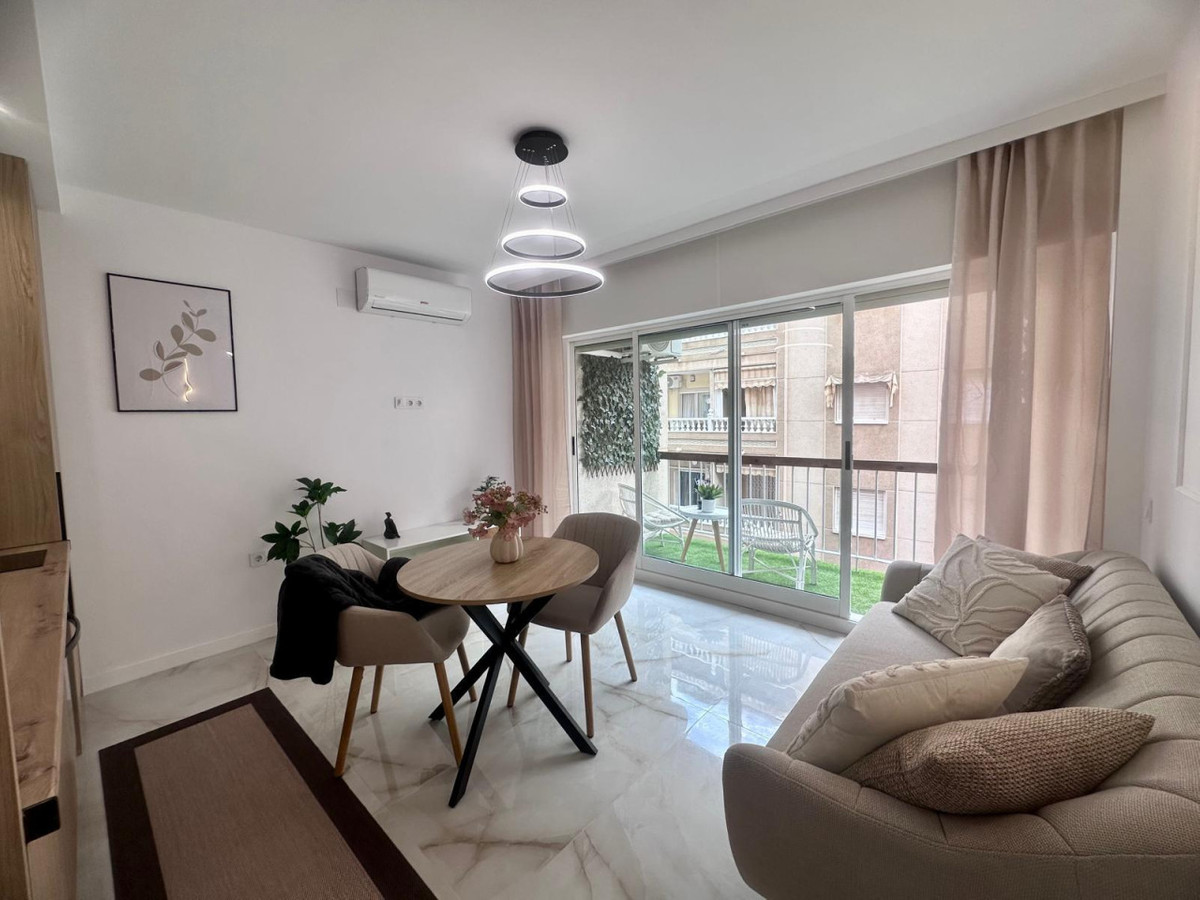 1 Bed Apartment for sale in Torrevieja Costa Blanca, Alicante, Spain