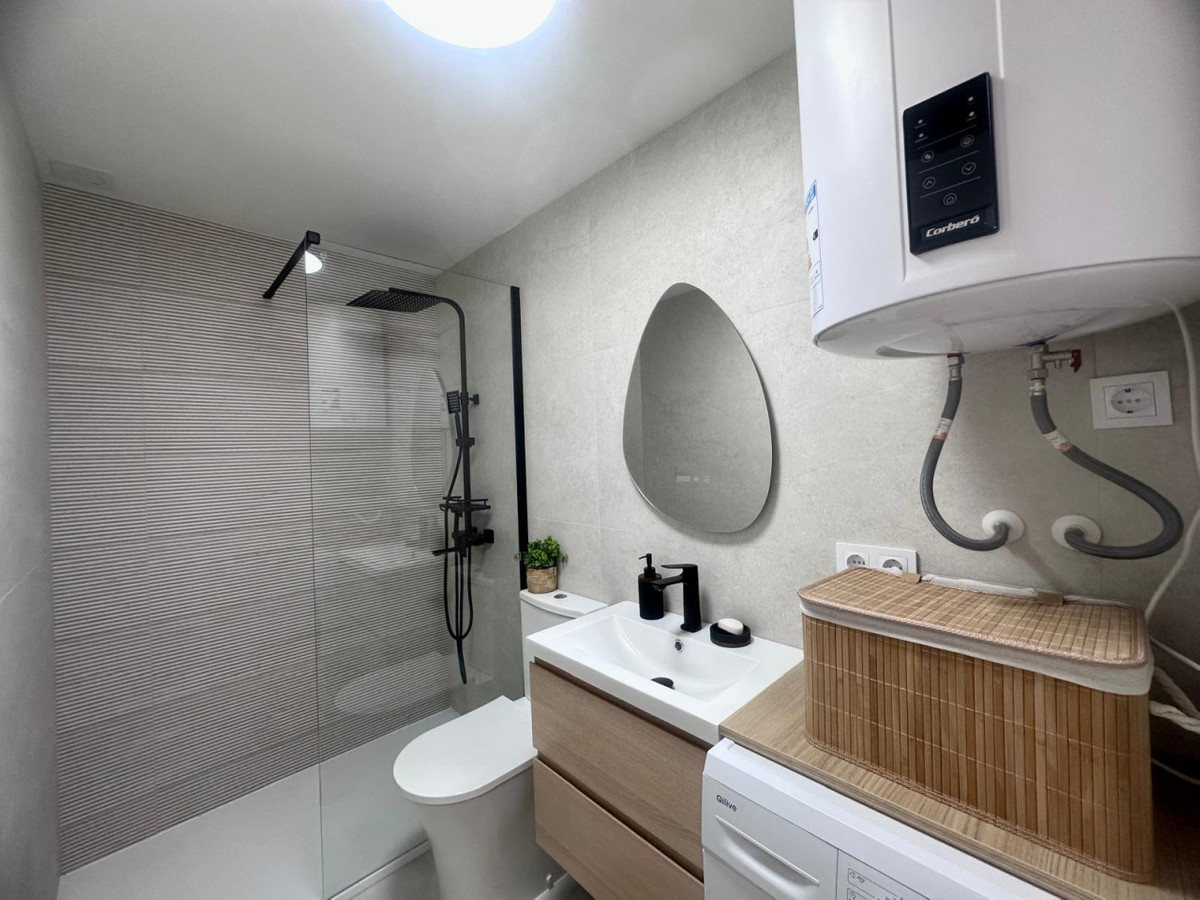 1 Bed Apartment for sale in Torrevieja Costa Blanca, Alicante, Spain