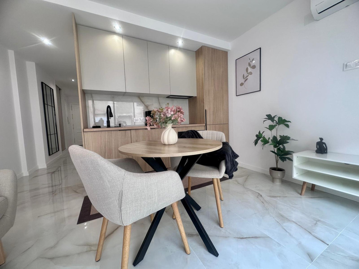 1 Bed Apartment for sale in Torrevieja Costa Blanca, Alicante, Spain