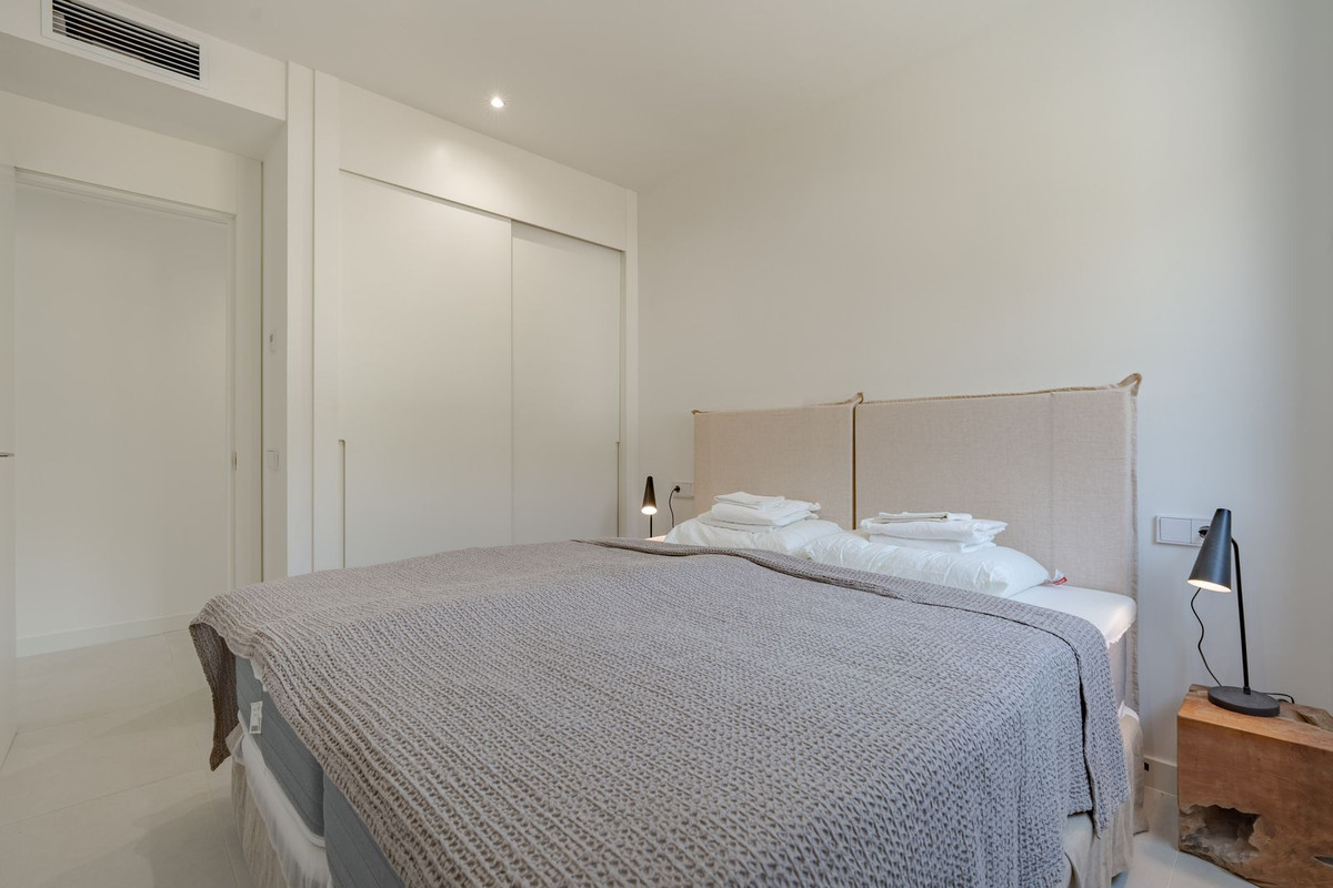 3 Bed Apartment for sale in Fuengirola Costa Del Sol, Málaga, Spain