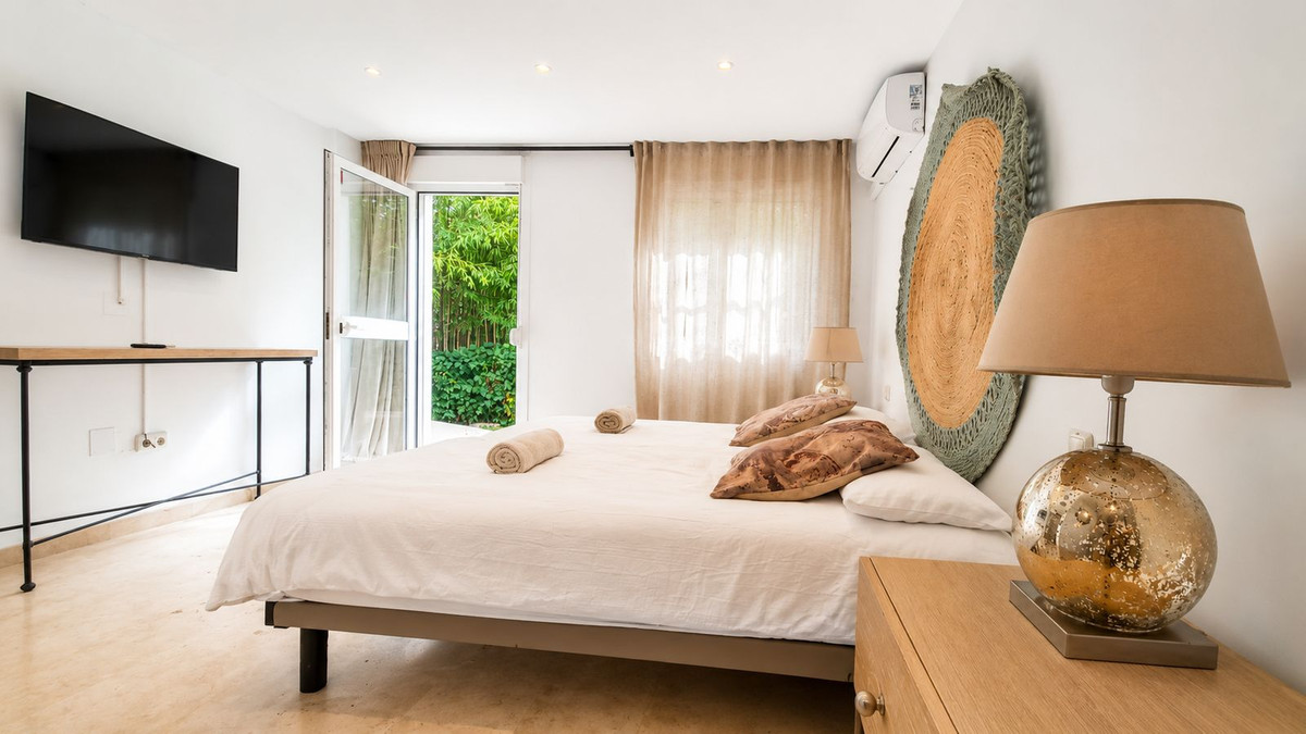 3 Bed Townhouse for sale in Las Chapas Costa Del Sol, Málaga, Spain
