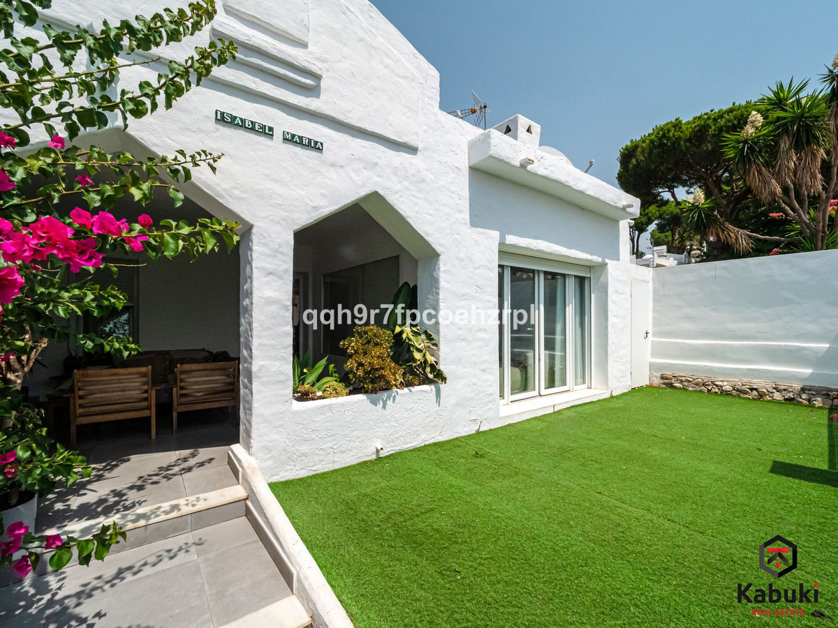 4 Bed Townhouse for sale in Reserva De Marbella Costa Del Sol, Málaga, Spain