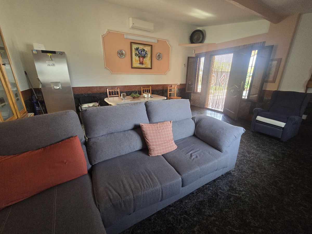 4 Bed Townhouse for sale in Estacion De Cartama Costa Del Sol, Málaga, Spain