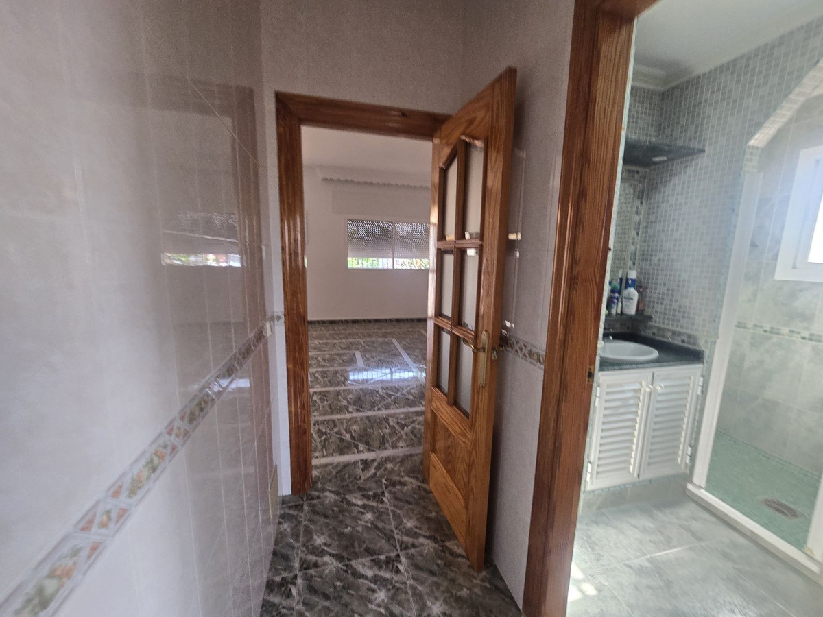 4 Bed Townhouse for sale in Estacion De Cartama Costa Del Sol, Málaga, Spain