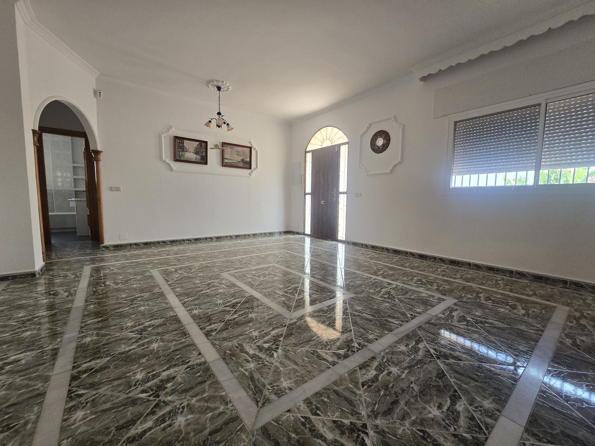 4 Bed Townhouse for sale in Estacion De Cartama Costa Del Sol, Málaga, Spain