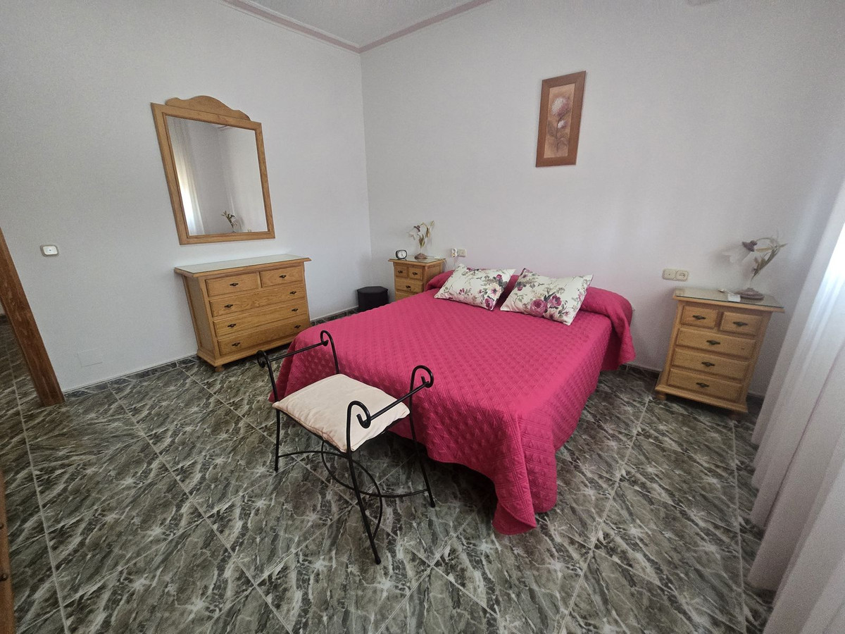 4 Bed Townhouse for sale in Estacion De Cartama Costa Del Sol, Málaga, Spain