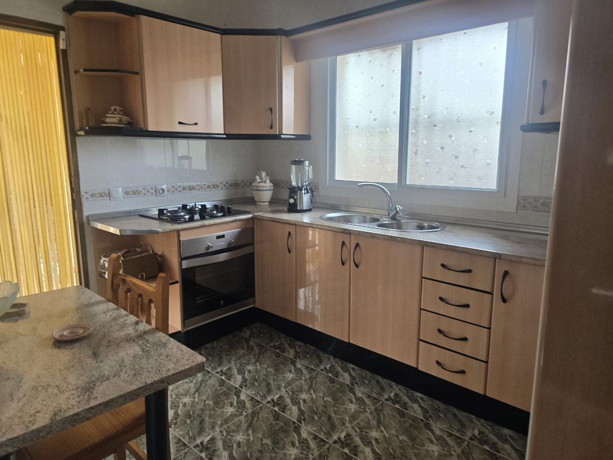 4 Bed Townhouse for sale in Estacion De Cartama Costa Del Sol, Málaga, Spain