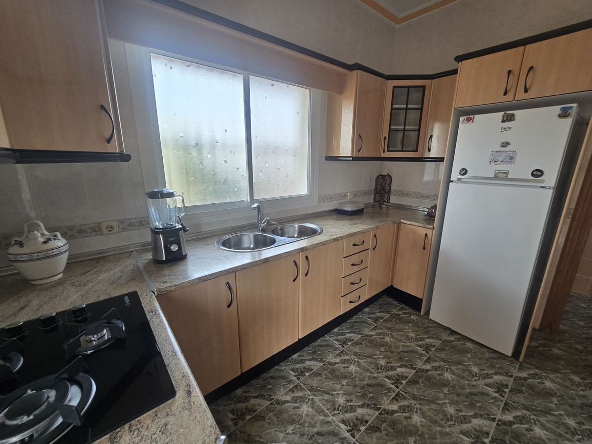 4 Bed Townhouse for sale in Estacion De Cartama Costa Del Sol, Málaga, Spain