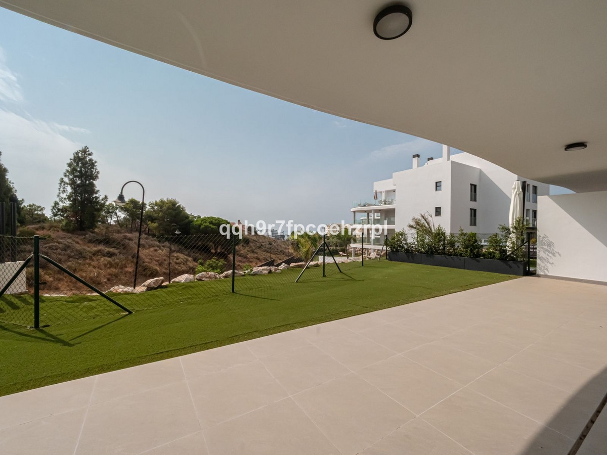 2 Bed Apartment for sale in El Chaparral Costa Del Sol, Málaga, Spain