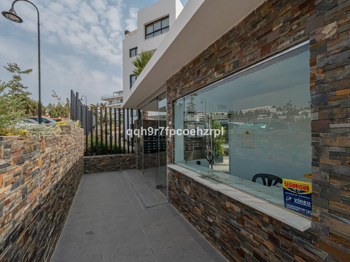 2 Bed Apartment for sale in El Chaparral Costa Del Sol, Málaga, Spain