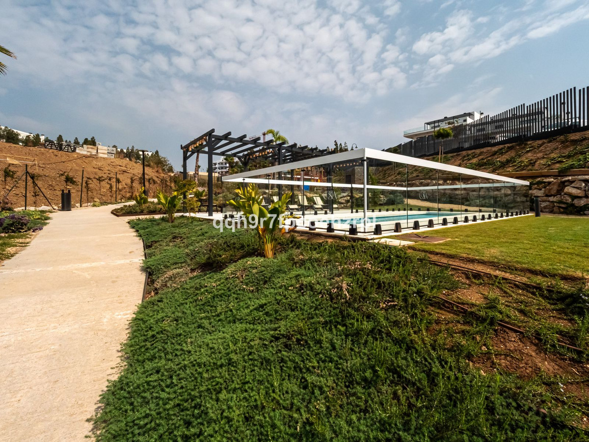 2 Bed Apartment for sale in El Chaparral Costa Del Sol, Málaga, Spain