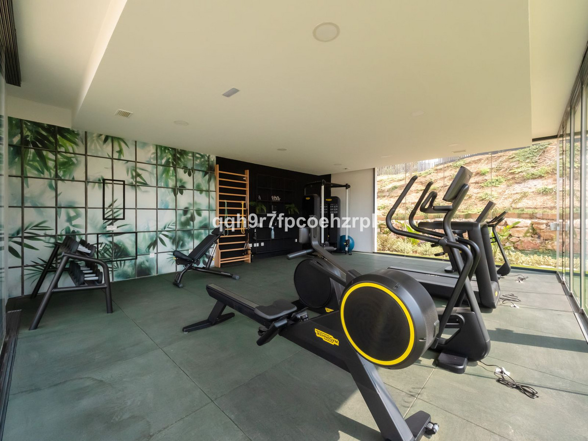 2 Bed Apartment for sale in El Chaparral Costa Del Sol, Málaga, Spain