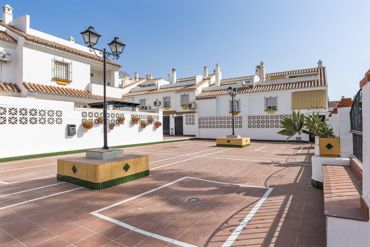 4 Bed Townhouse for sale in Torremolinos Costa Del Sol, Málaga, Spain