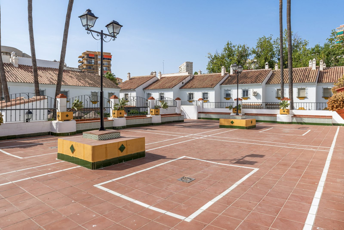 4 Bed Townhouse for sale in Torremolinos Costa Del Sol, Málaga, Spain