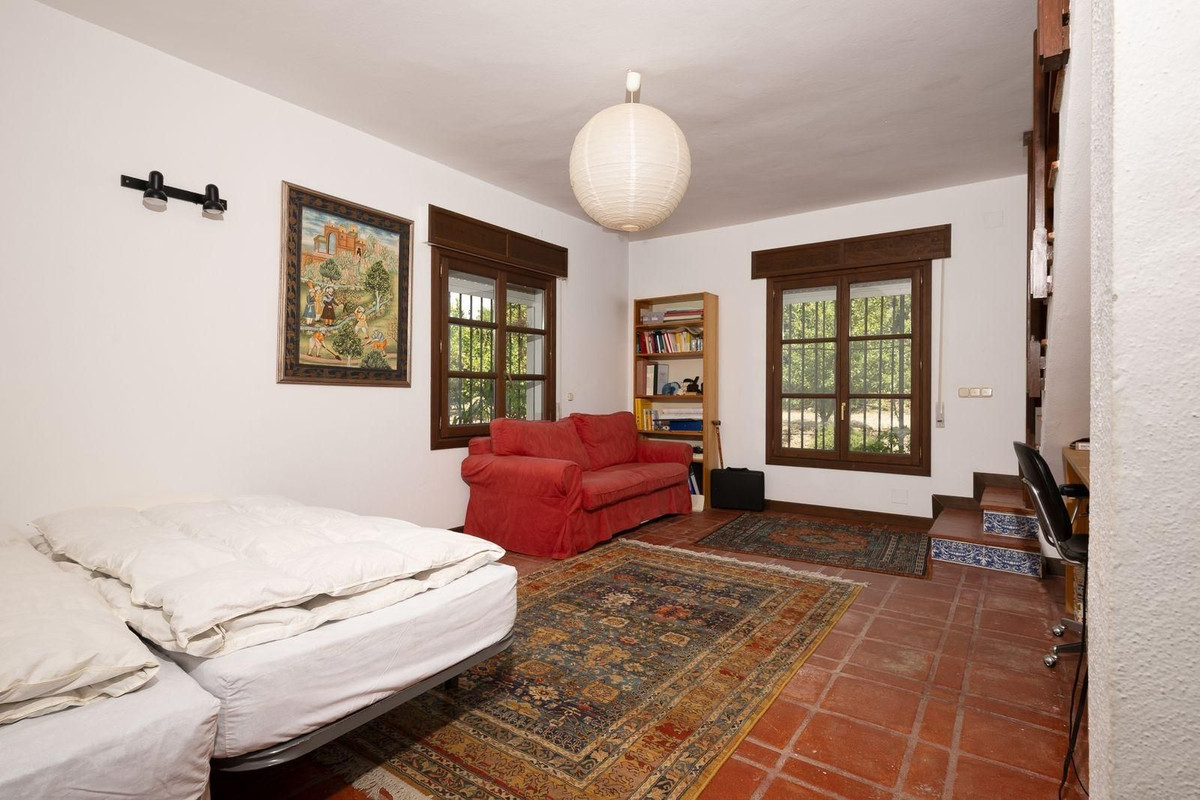 6 Bed Townhouse for sale in Alhaurín El Grande Costa Del Sol, Málaga, Spain