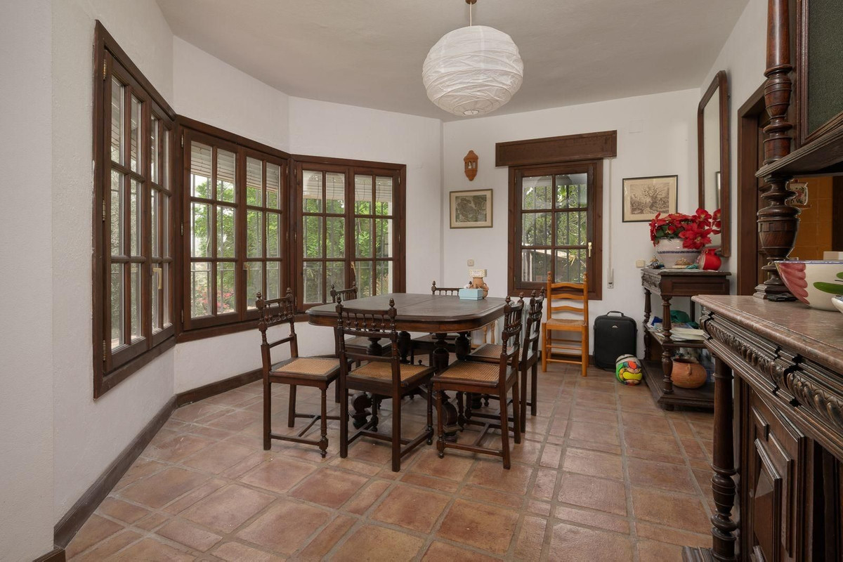 6 Bed Townhouse for sale in Alhaurín El Grande Costa Del Sol, Málaga, Spain