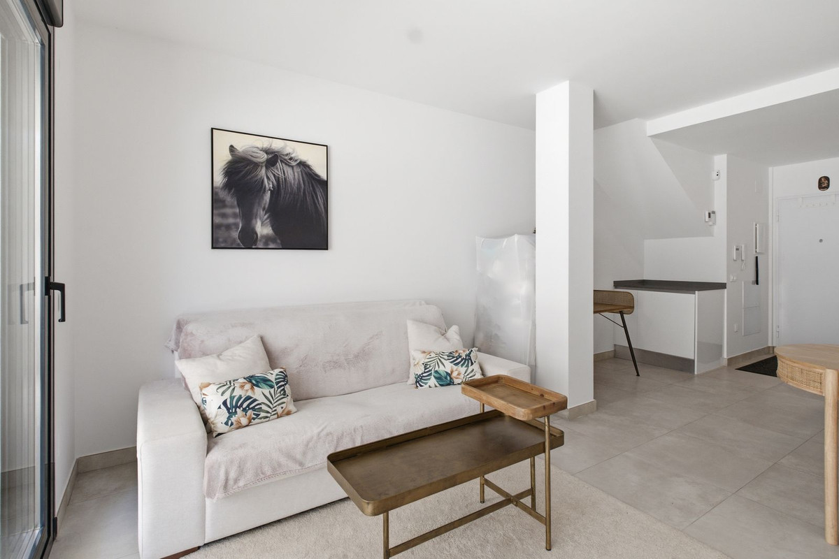 2 Bed Apartment for sale in Villamartin Costa Blanca, Alicante, Spain