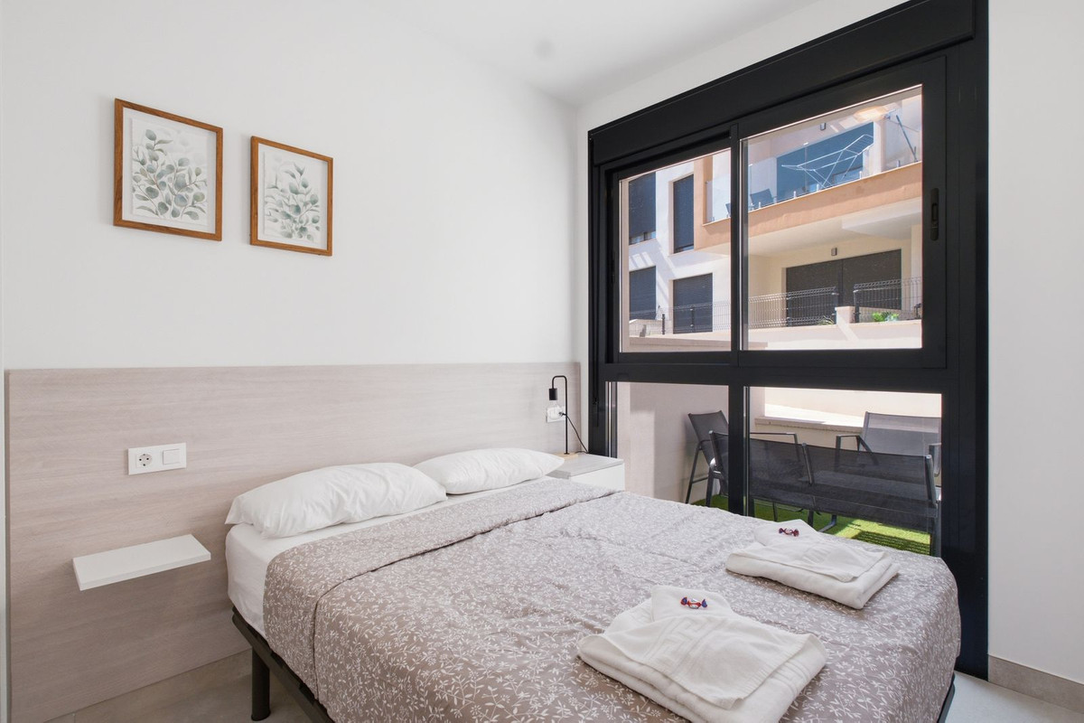 2 Bed Apartment for sale in Villamartin Costa Blanca, Alicante, Spain