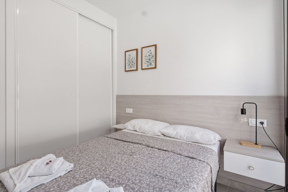 2 Bed Apartment for sale in Villamartin Costa Blanca, Alicante, Spain