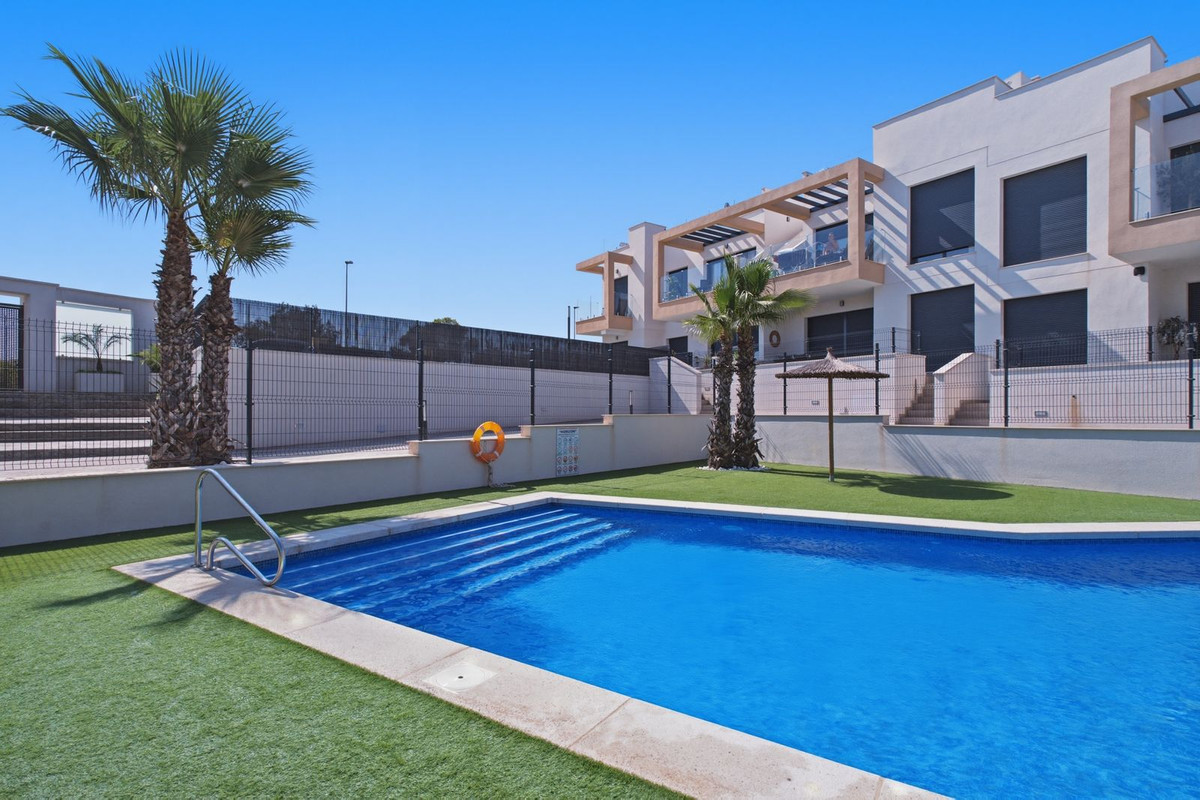 2 Bed Apartment for sale in Villamartin Costa Blanca, Alicante, Spain