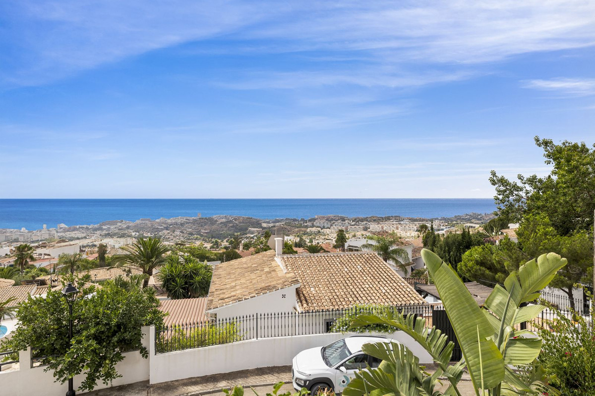 4 Bed Townhouse for sale in Benalmadena Costa Del Sol, Málaga, Spain
