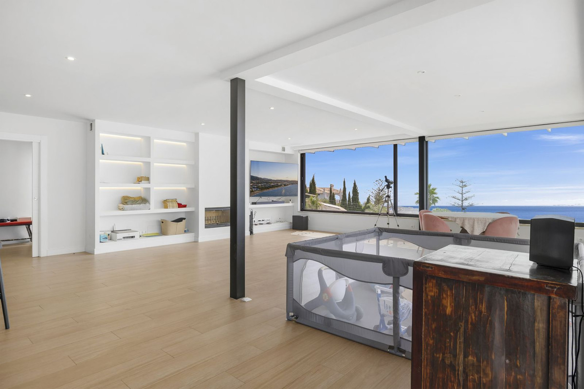 4 Bed Townhouse for sale in Benalmadena Costa Del Sol, Málaga, Spain
