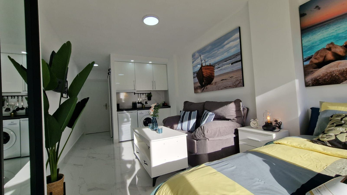 3 Bed Apartment for sale in Miraflores Costa Del Sol, Málaga, Spain
