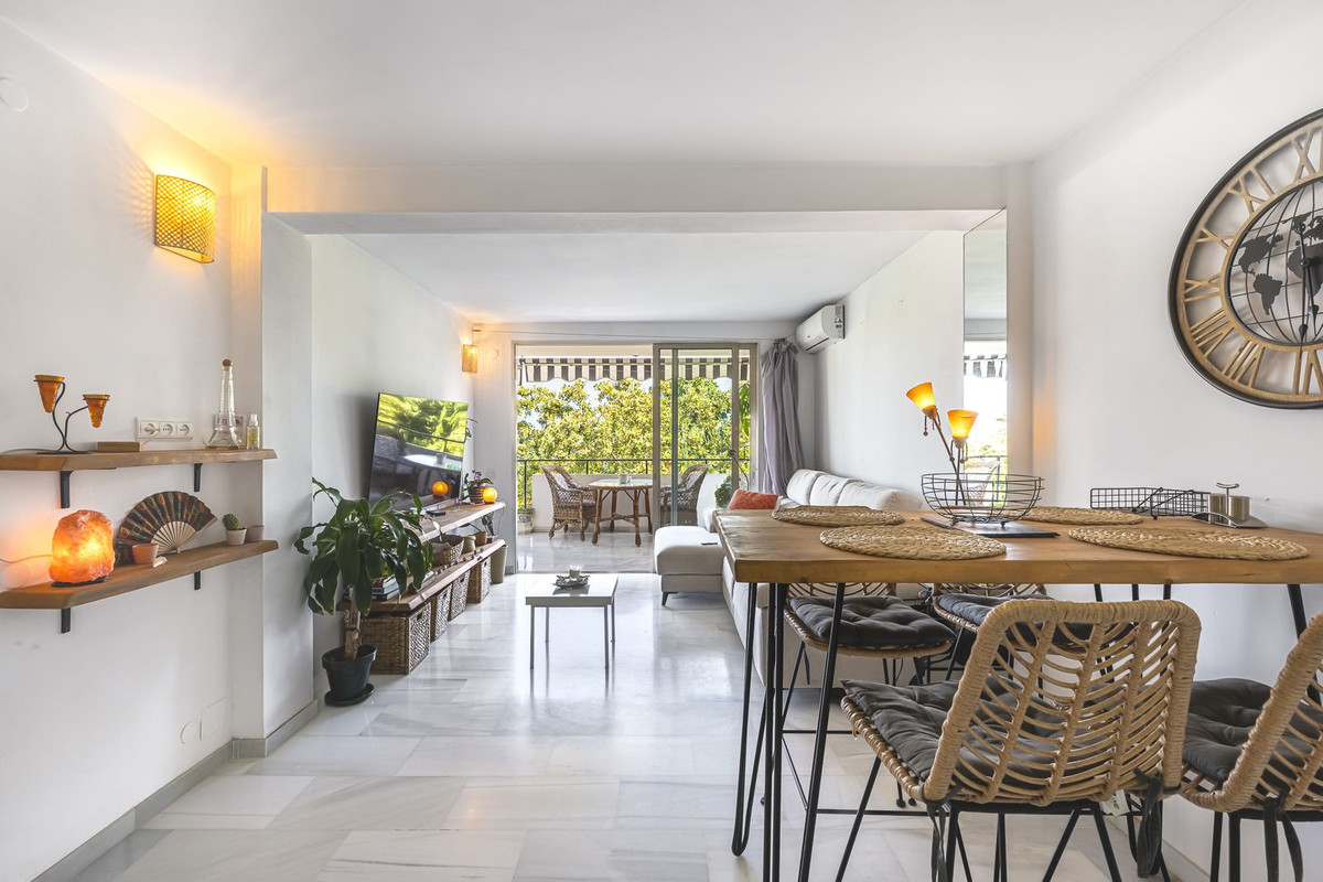 1 Bed Apartment for sale in Marbella Costa Del Sol, Málaga, Spain