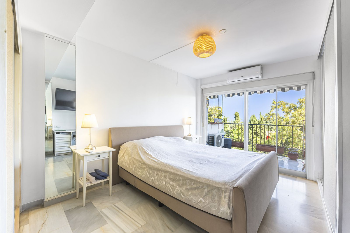 1 Bed Apartment for sale in Marbella Costa Del Sol, Málaga, Spain