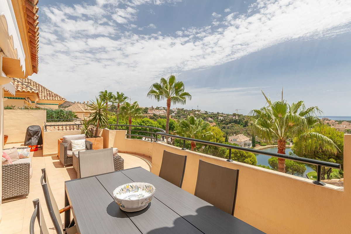 3 Bed Apartment for sale in Elviria Costa Del Sol, Málaga, Spain
